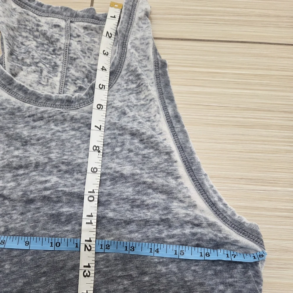 Chasor Tank Top - Picture 5 of 5